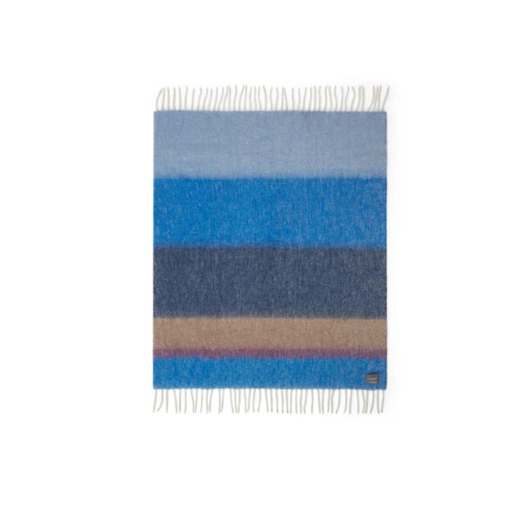 Stackelbergs Mohair Pläd Blue, Azur & Camel Stripe 140 x 180 cm
