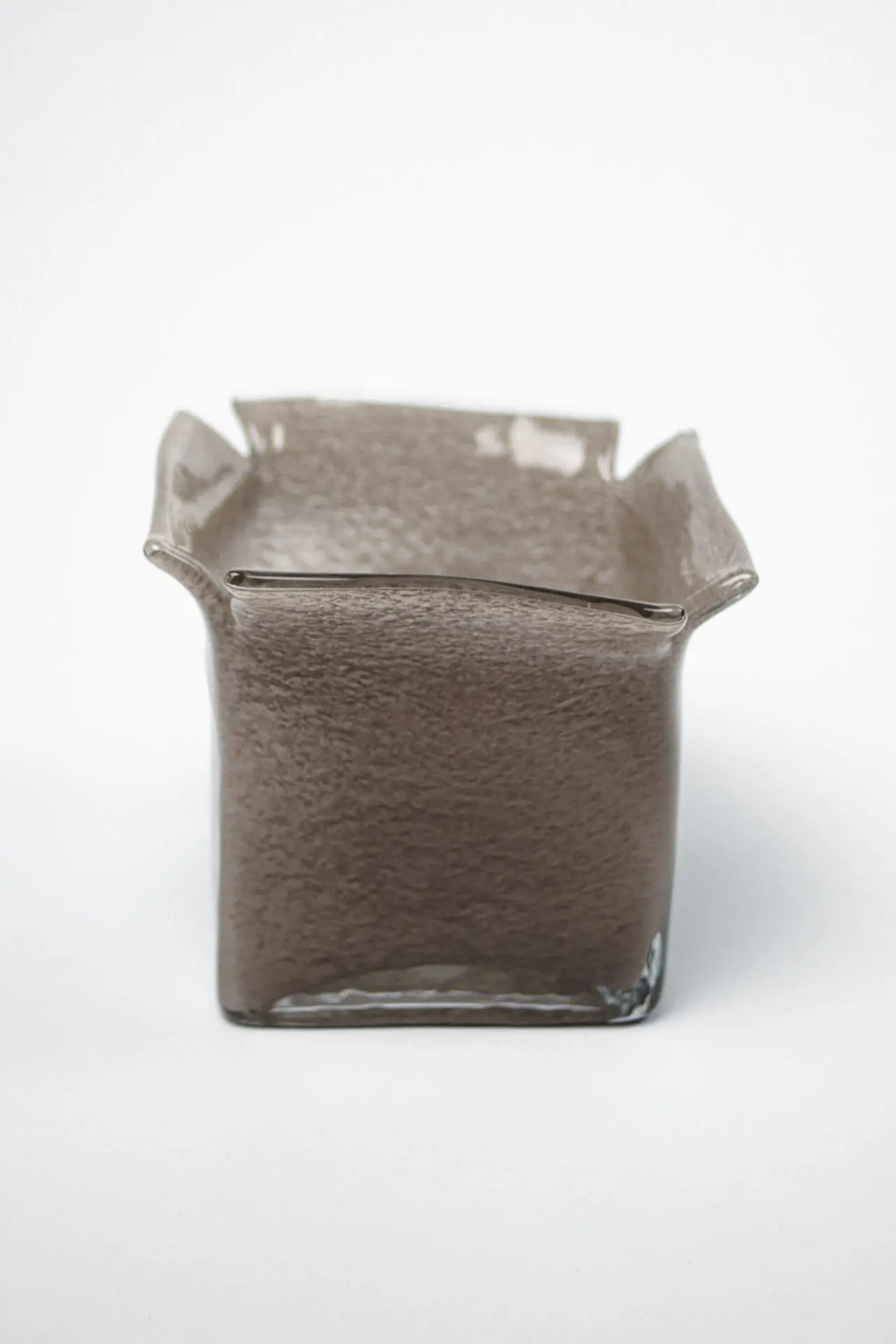 Olsson & Jensen Ljuslykta Atlas taupe 15,5 cm