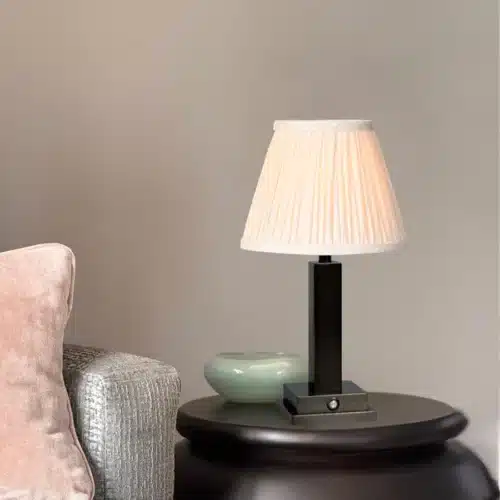 House of Firefly - Boston Bordslampa med skärm