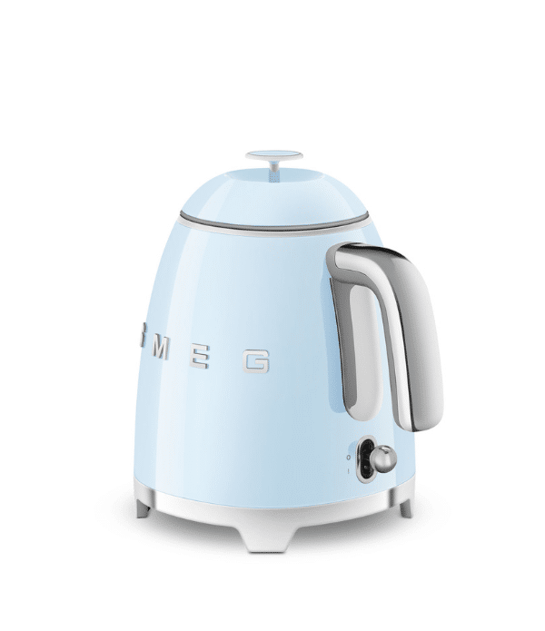 Smeg Mini Vattenkokare 0,8 Liter Pastellblå – 50’s Style - Bild 6