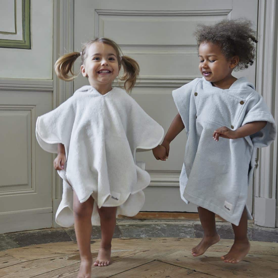 Elodie Badponcho Vanilla White – mjuk barnponcho i bomull 1–3 år - Bild 4